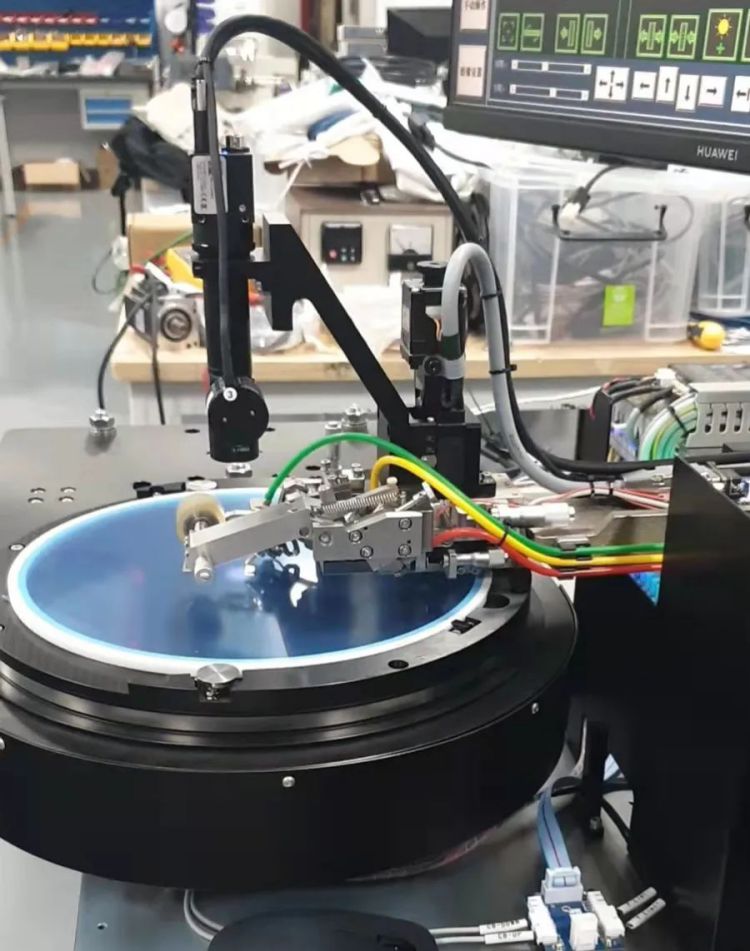 高創(chuàng)伺服電機(jī)驅(qū)動(dòng)器應(yīng)用.jpg 高創(chuàng)伺服電機(jī)驅(qū)動(dòng)器應(yīng)用.jpg